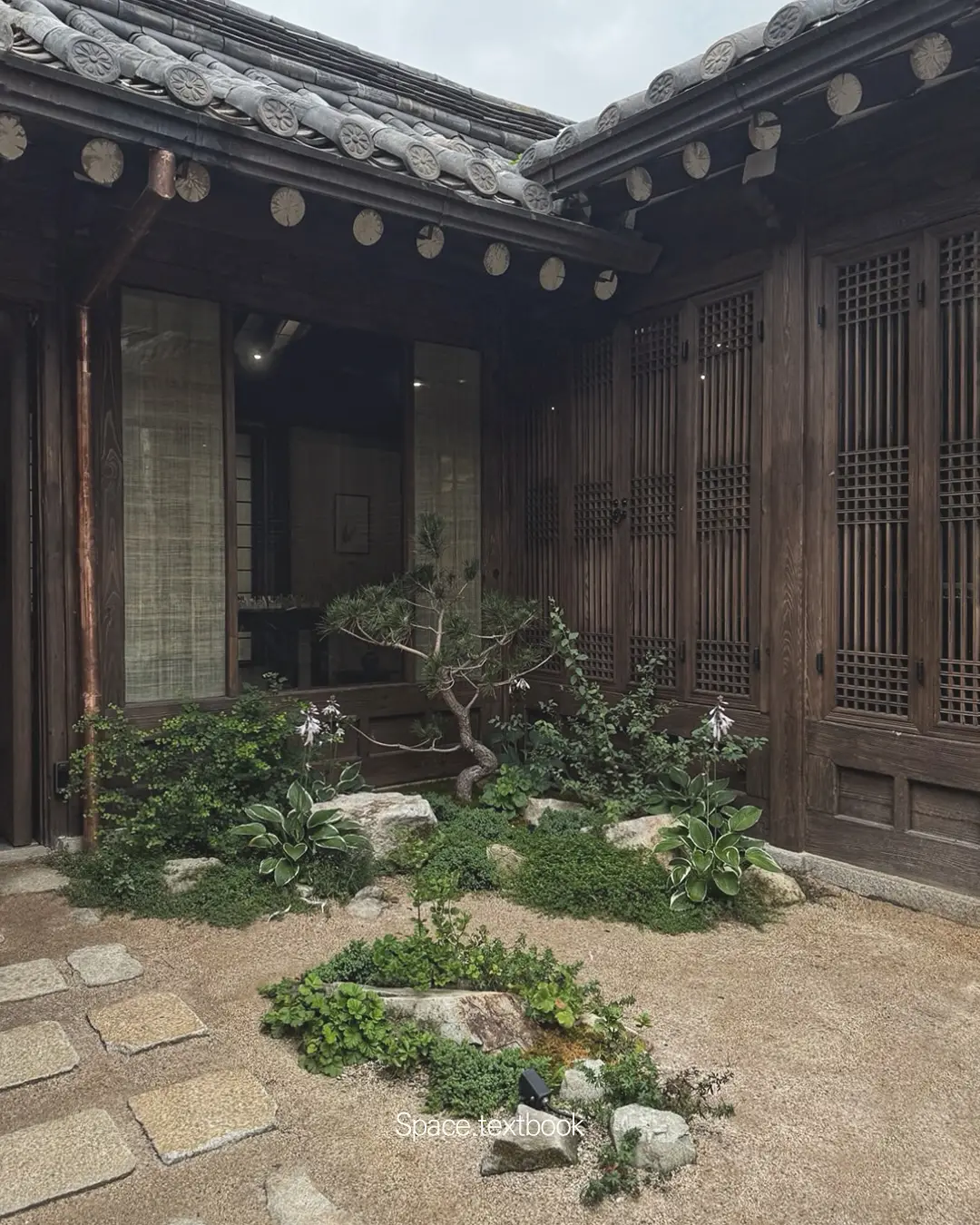 가장 한국적인 곳에서 만나는 르 라보 (Le Labo) - 르 라보 북촌 한옥, 사진 4/9