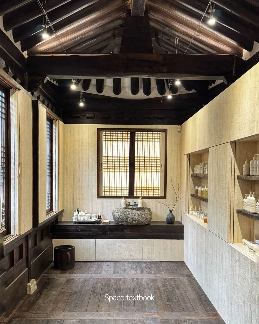가장 한국적인 곳에서 만나는 르 라보 (Le Labo) - 르 라보 북촌 한옥, 사진 8/9