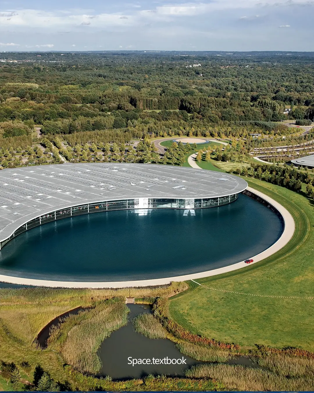 F1 챔피언의 집, McLaren Technology Centre, 사진 2/9