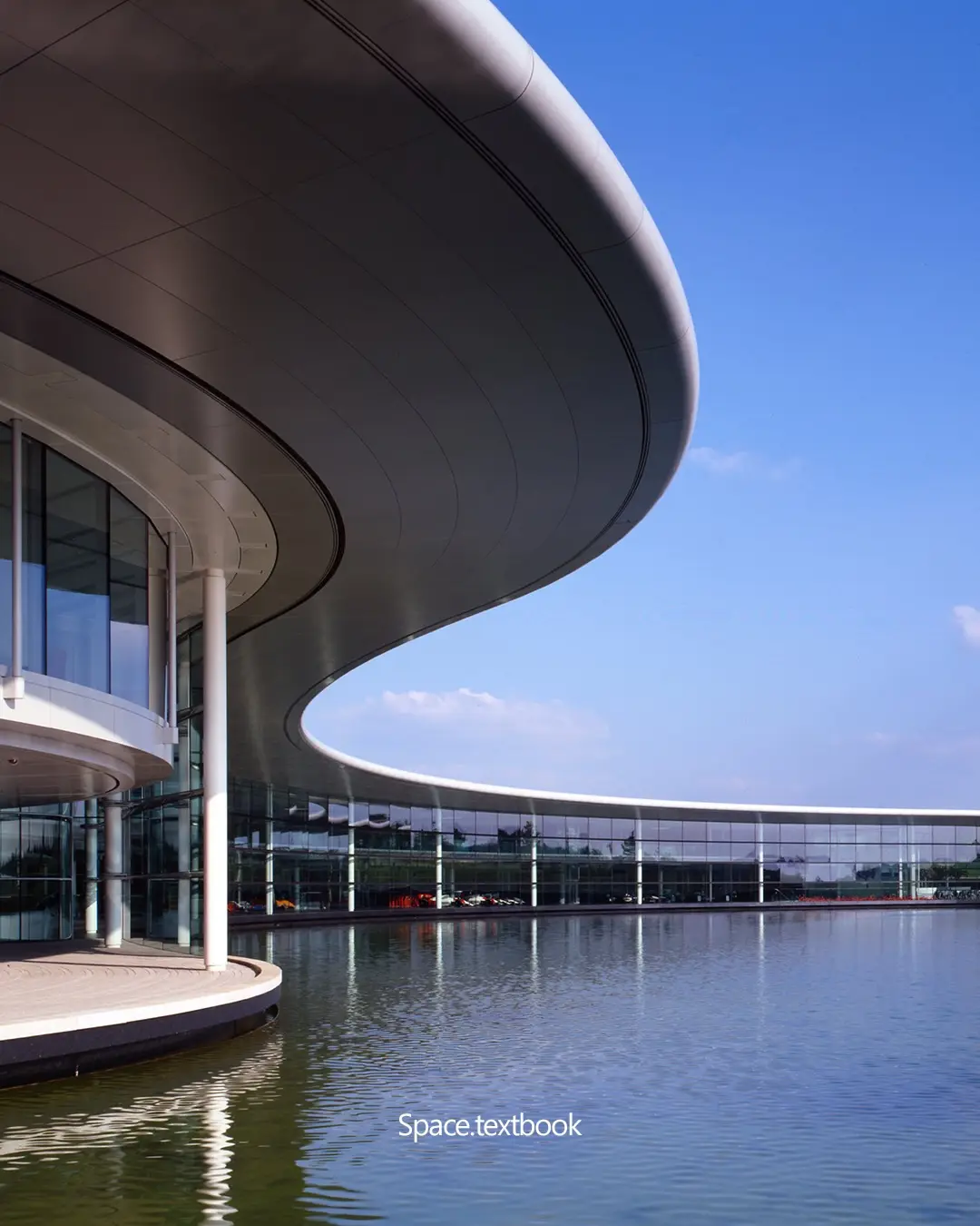 F1 챔피언의 집, McLaren Technology Centre, 사진 4/9